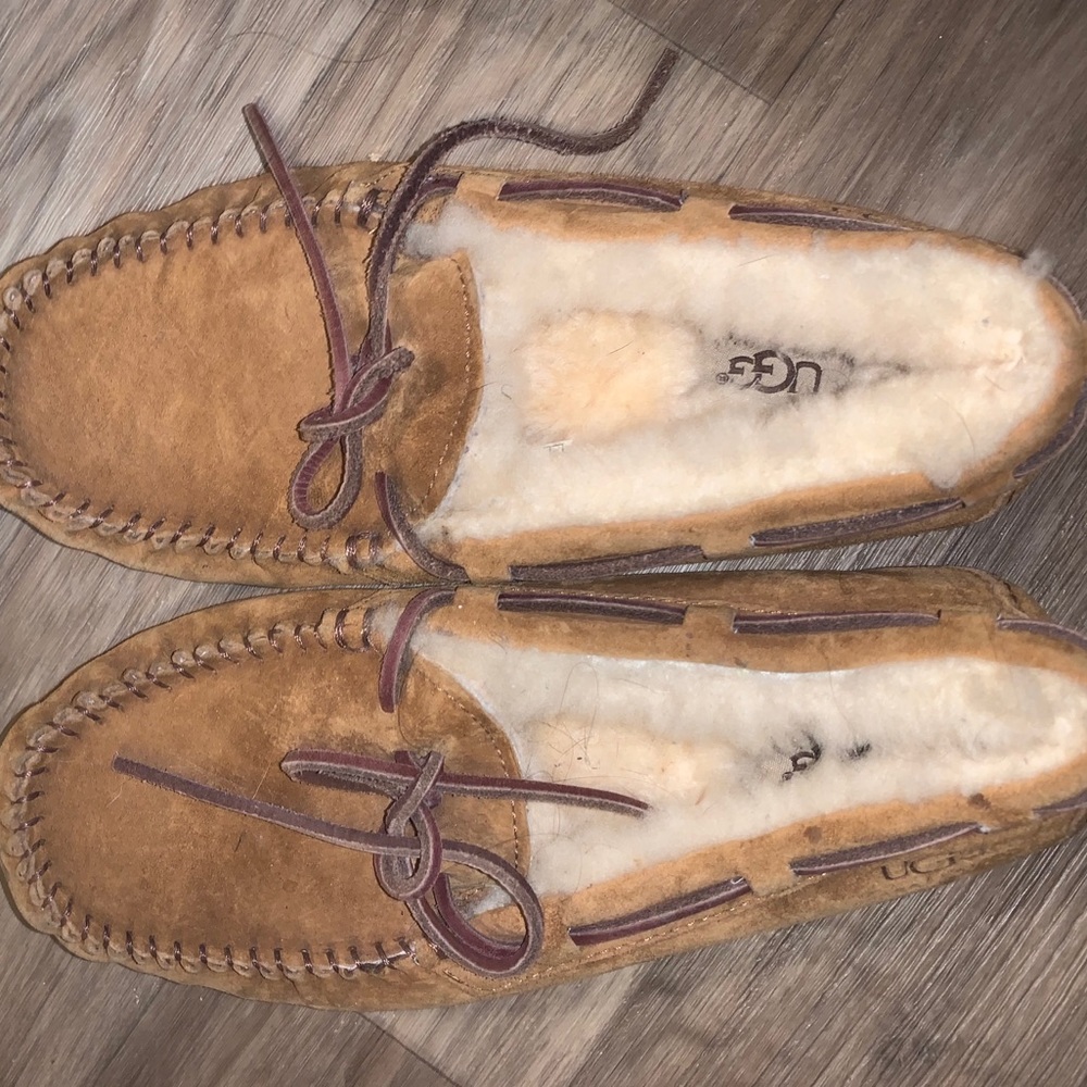 Authentic UGG Moccasins Tan Size 6